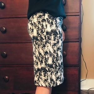 LuLaRoe Cassie Black and White Skirt